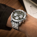 Breitling Classic AVI Chronograph 42 Cutiss Warhawk - Bild 3
