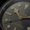 TUDOR Black Bay One 39 - Bild 5