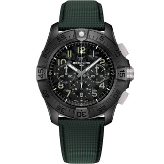 Herrenuhr, Breitling Super Avenger B01 Chronograph 46 Night Mission, Ref: SB0148101B1X1