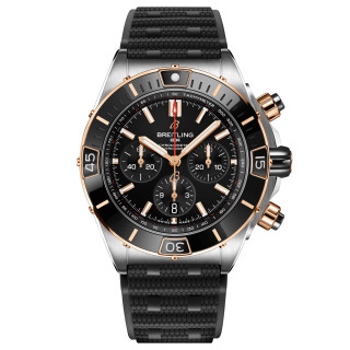 Herrenuhr, Breitling Super Chronomat B01 44, Ref: UB0136251B1S1