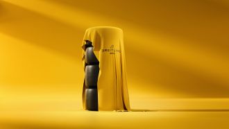 12 Breitling Aston-Martin-Aramco-Formula-One-Team Reveal RGB